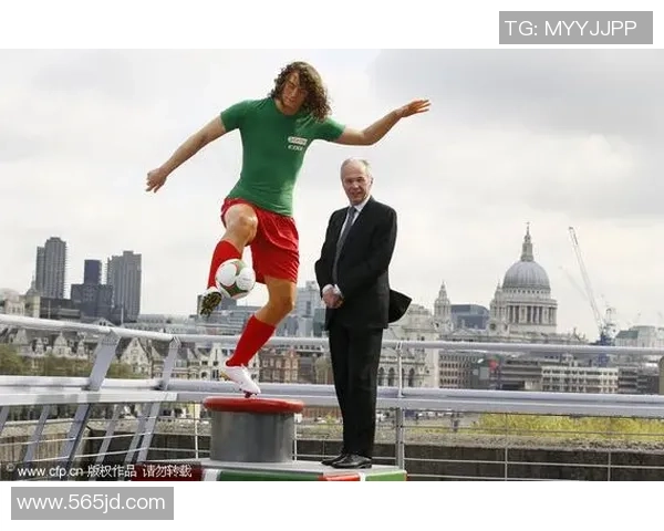 美国足球球星饮食揭秘 他们如何通过合理伙食提升竞技水平