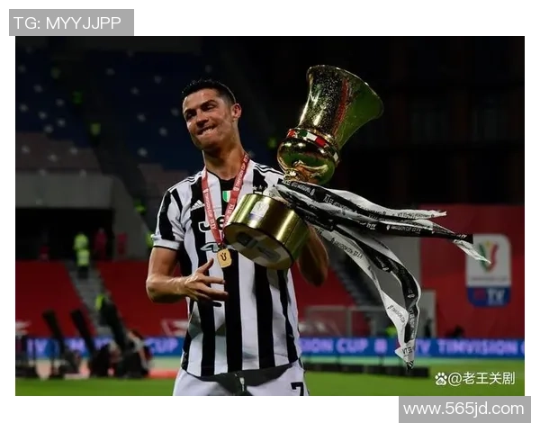 世界足坛7号球星盘点：从贝利到C罗的传奇之路