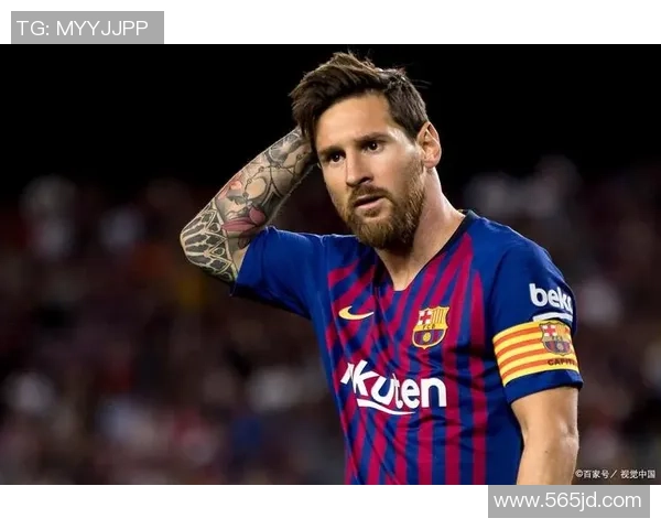 从小踢球到成名巅峰:球星们童年足球路上的奋斗与梦想 从小踢球到成名巅峰:球星们童年足球路上的奋斗与梦想